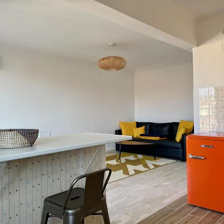 Apartment Spacieux 2 Pieces Centre Historique *