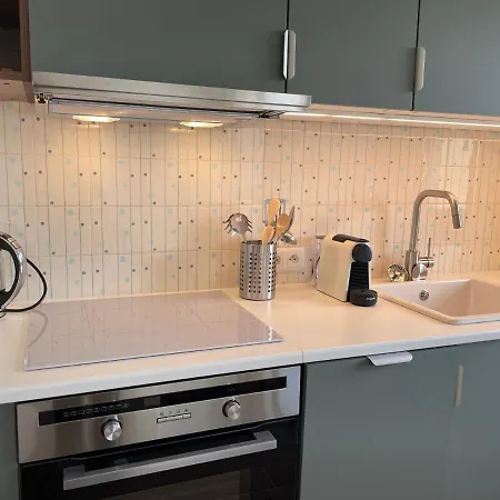 Appartement Spacieux 2 Pièces Centre Historique *