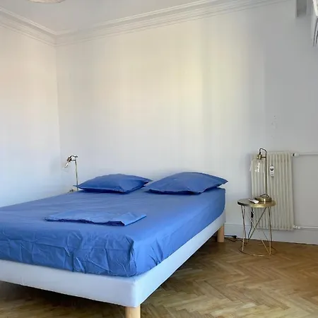 Spacieux 2 Pièces Centre Historique Appartement