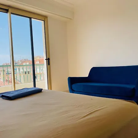 Spacieux 2 Pièces Centre Historique Appartement